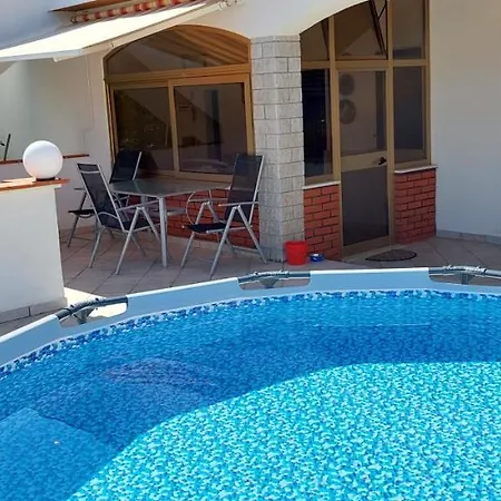 Appartement Aliana *